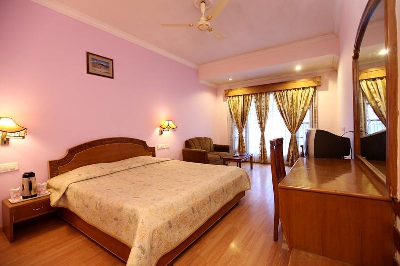 Hotel Dalhousie Heights Esterno foto